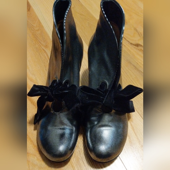 Fluevog Baroque silver 7.5 women's - Picture 4 of 9
